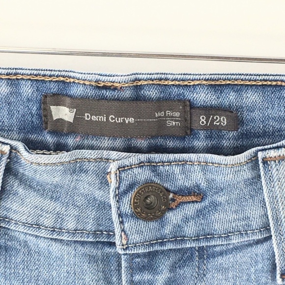 Levis Womens Jeans Upcycled Demi Curve Blue Light Wash Stretch Sz 8/29 - Picture 10 of 13